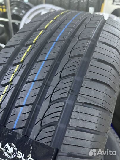 Royal Black Royal Sport 235/65 R17 104H