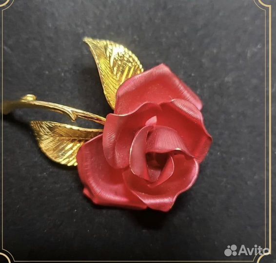 Винтажная брошь