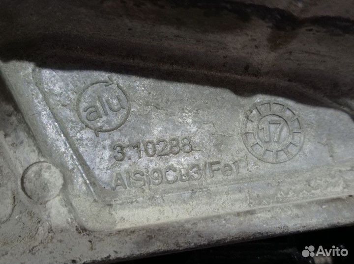 Корпус водяного насоса