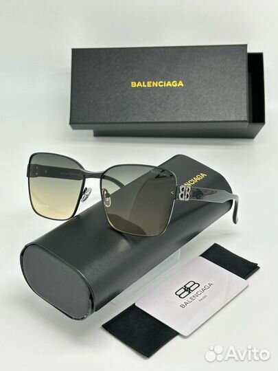 Солнцезащитные очки balenciaga