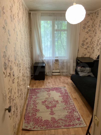 Комната 10 м² в 2-к., 1/5 эт.