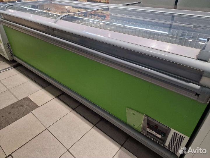 Морозильный ларь, стеллаж