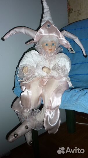 Кукла музыкальная двигающаяся