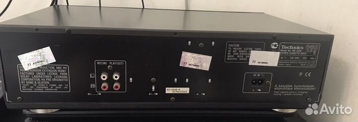 Продаю Technics RS -AZ6 stereo cassette deck