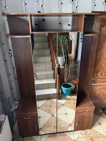 Шкаф в прихожую