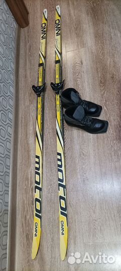 Лыжи беговые 190 см с ботинками 37 р-р