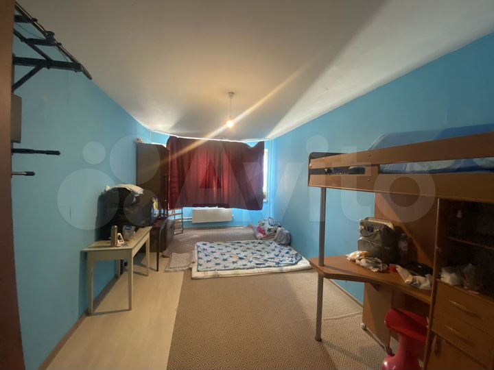 3-к. квартира, 85 м², 8/9 эт.