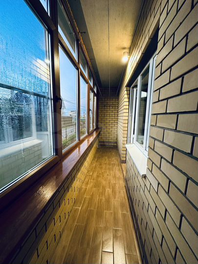 2-к. квартира, 86 м², 1/3 эт.