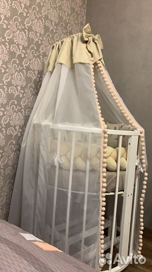 Кровать с балдахином