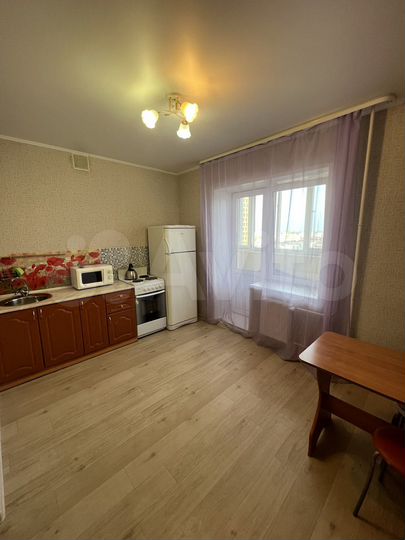 1-к. квартира, 43 м², 8/9 эт.