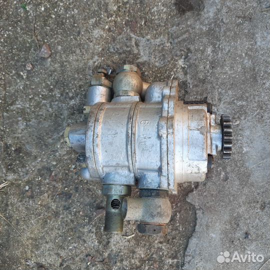 Насос автомобильный