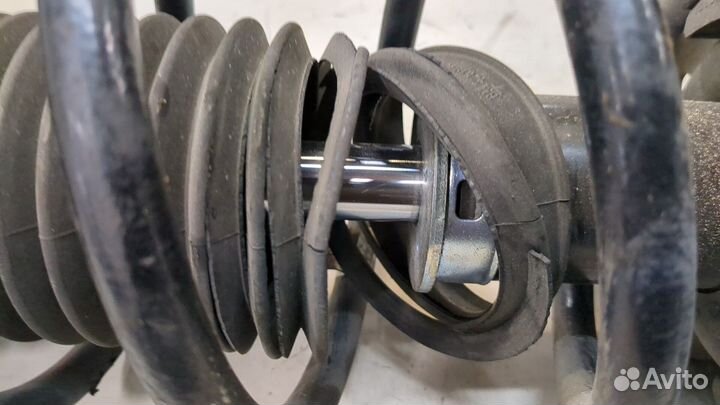 Амортизатор подвески левый передний Chevrolet Trailblazer