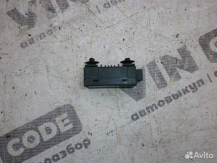 Модуль управления обогрева сиденья Ford Focus 3