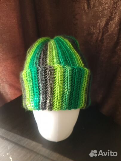 Шапка женская вязаная ручная работа