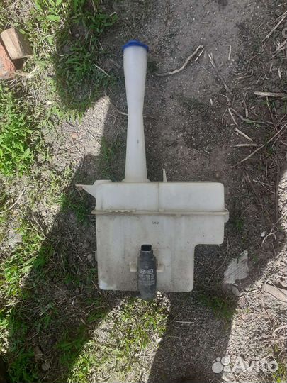 Hyundai elantra hd бачок омывателя