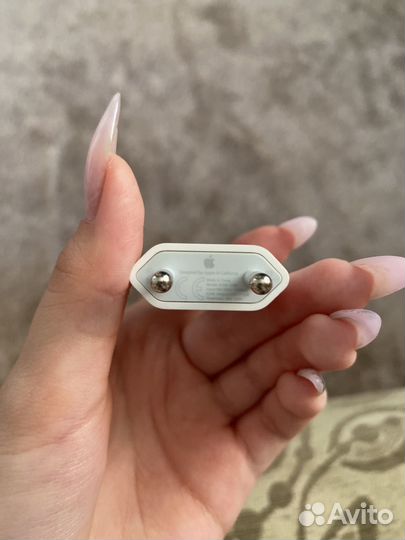 Оригинальный блок iPhone