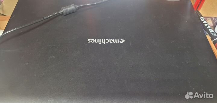 Ноутбук eMachines e528