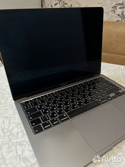 MacBook Air 13-inch retina 2020