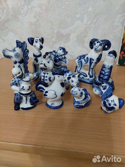 Коллекционные фигурки, статуэтки Гжель