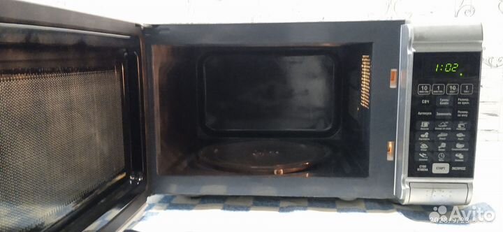 Микроволновая печь