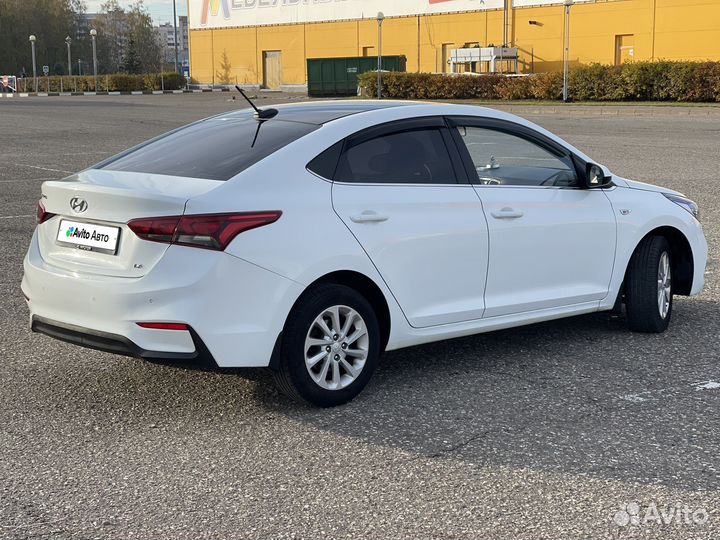 Hyundai Solaris 1.6 AT, 2019, 90 100 км