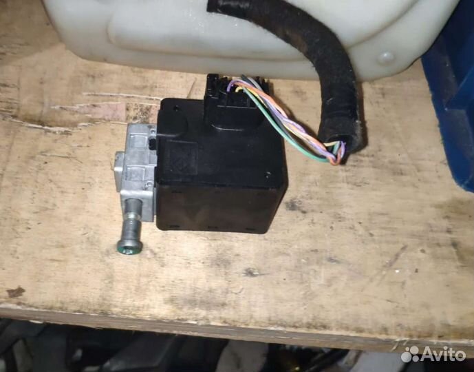 Блокиратор рулевой колонки Renault Megan 2