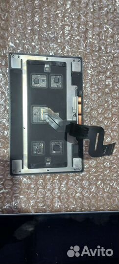 MacBook Pro 15 трекпад, топкейс, динамик и пр