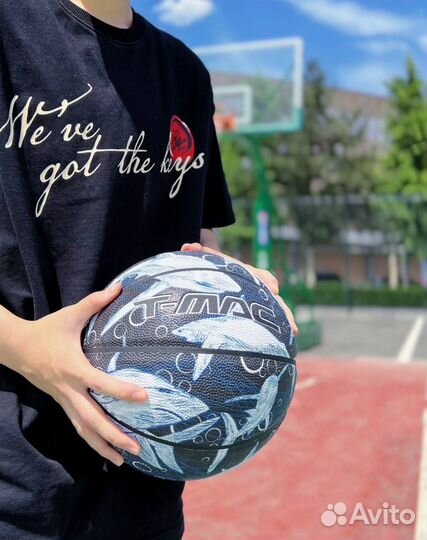 Баскетбольный мяч