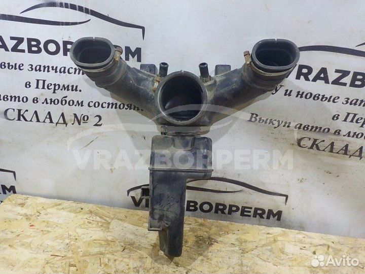 Резонатор воздушного фильтра Lexus Ls 2006-2017