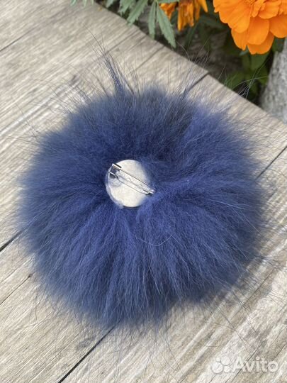 Меховые помпоны. Помпон