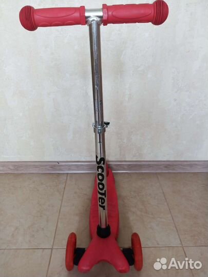 Самокат 3х колесный