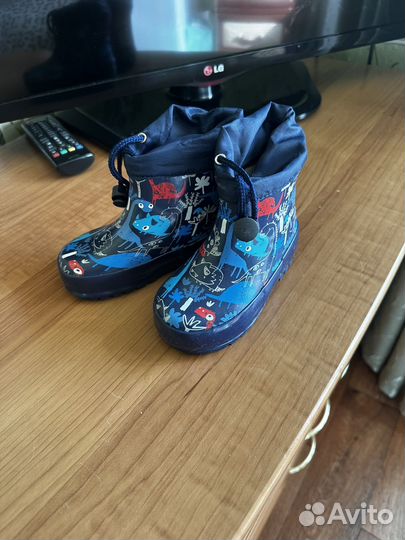 Резиновые сапоги