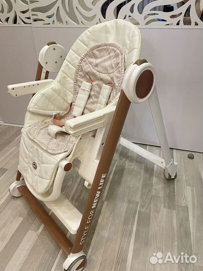 Стульчик для кормления Happy Baby Berny 2