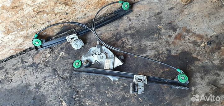 Стеклоподъемник электрический передний левый Cadi