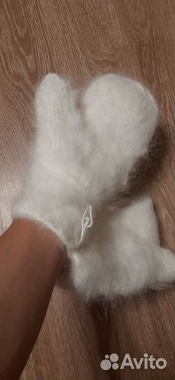 Теплые пуховые варежки новые