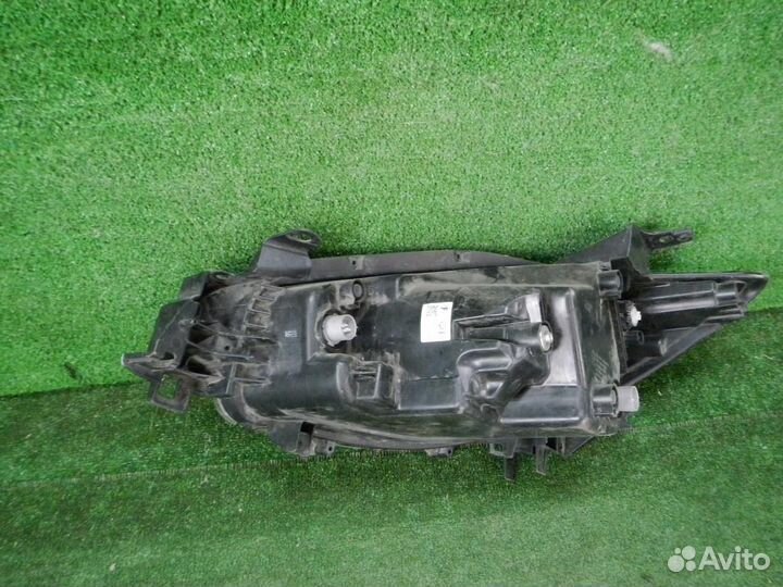 Фара правая Mazda CX-5