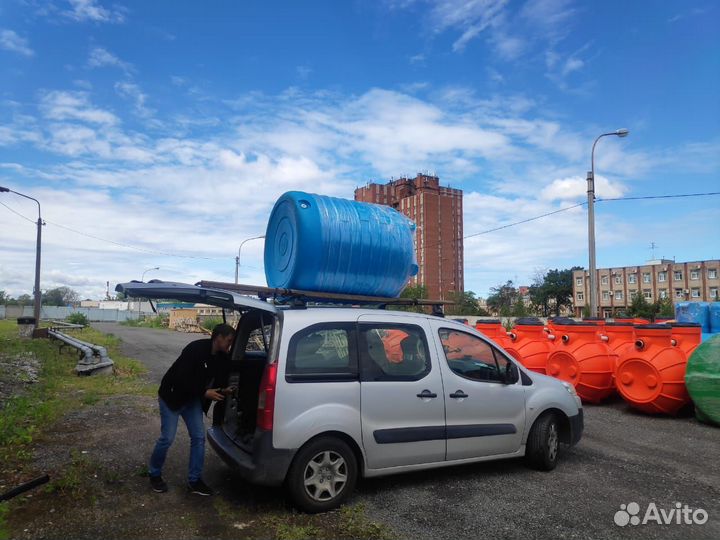 Емкость для хранения воды вертикал., 300 л