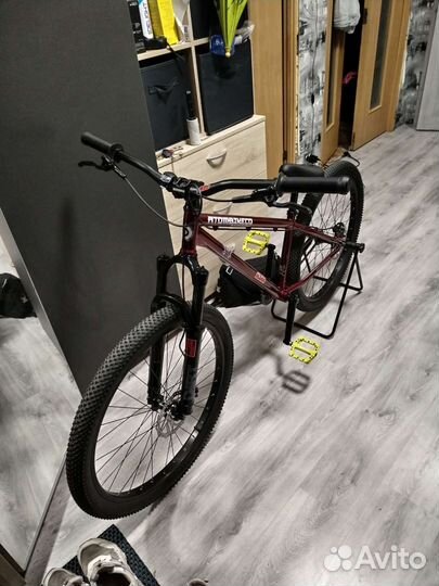 Street dert atom велосипед