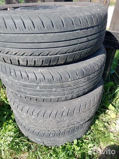 R14 Kumho 852 165/60, PCD 5x112 DIA 57
