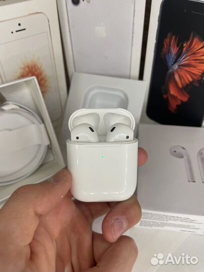 Беспроводные наушники apple airpods