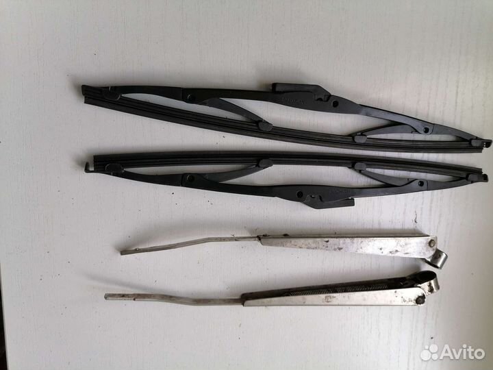 Автозапчасти б/у М- 412