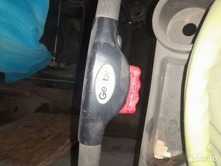 Прогулочная коляска