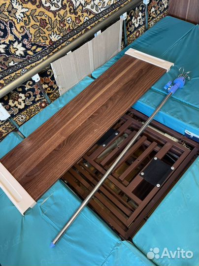 Медицинская электрическая кровать Met