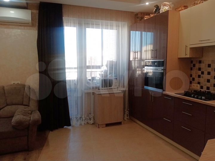 3-к. квартира, 74 м², 5/5 эт.