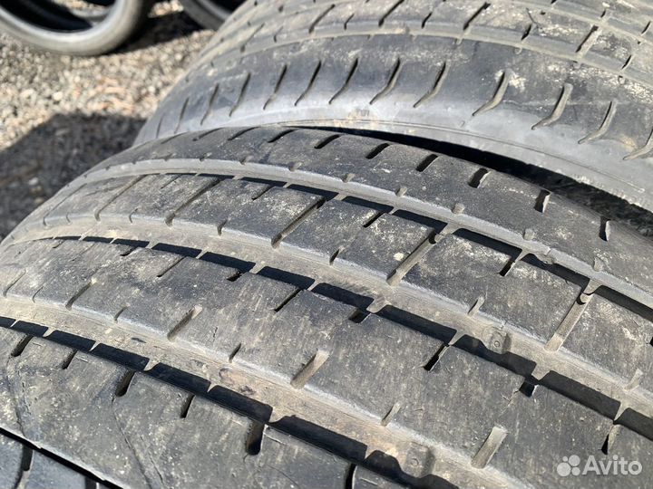 Pirelli P Zero 255/30 R20