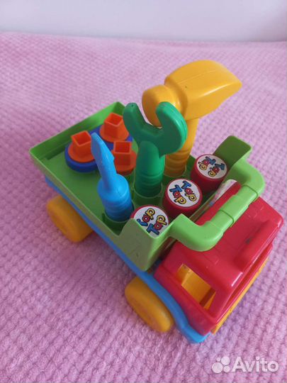 Игрушка грузовик