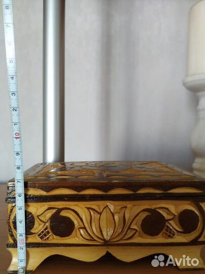 Шкатулка деревянная