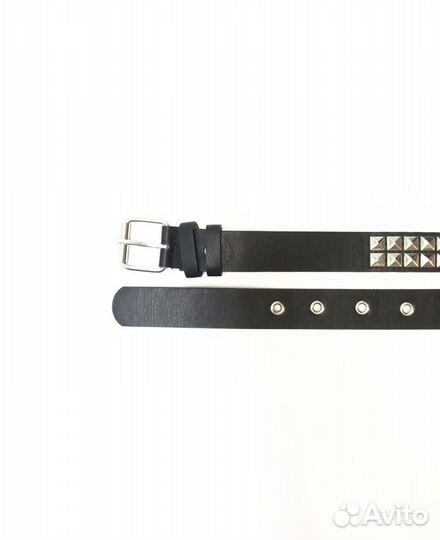 Ремень с заклепками кожаный