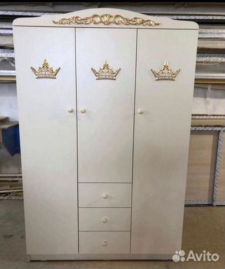 Шкаф для детской