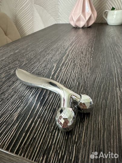 Новый массажер для лица